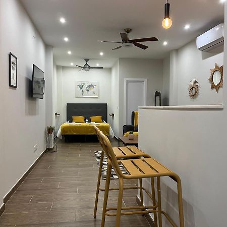 Acogedor Apartamento En La Buhaira Sevilla Exteriér fotografie